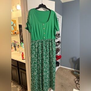 SHEIN Green Floral Print Dress